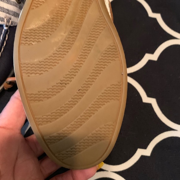 Sperry - Picture 6 of 6